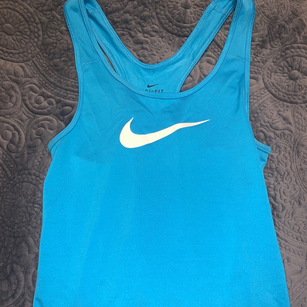 Workout tank